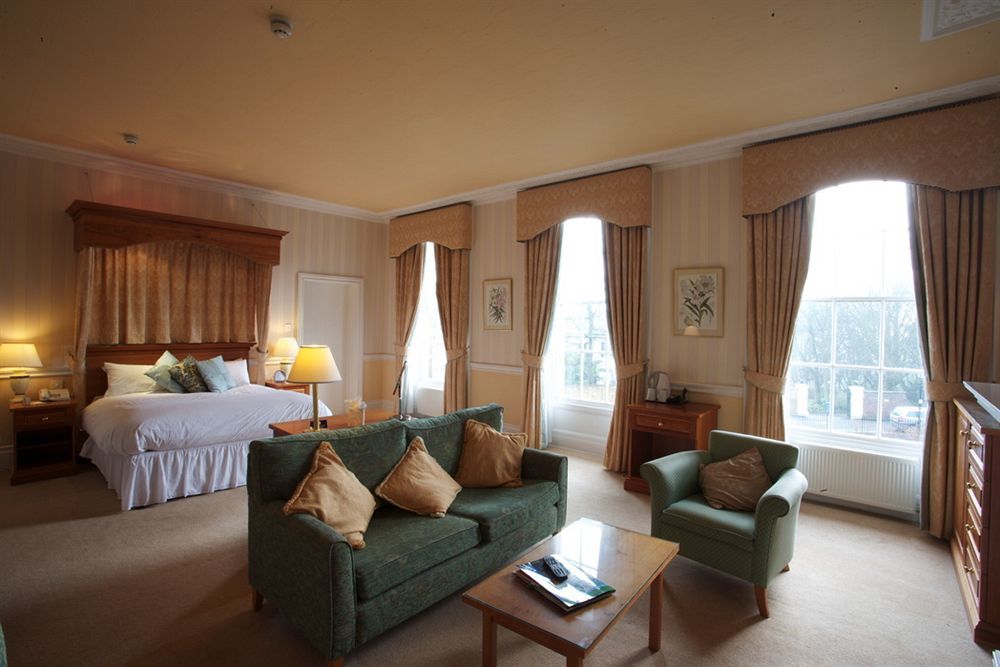 The Crescent Hotel Scarborough Bagian luar foto